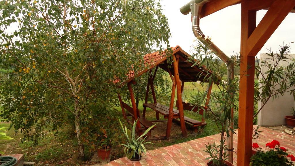 Gerendas Vendeghaz Hotel Egerszalok Luaran gambar