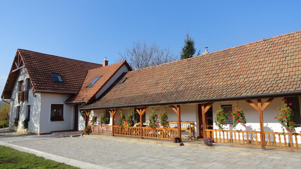 Gerendas Vendeghaz Hotel Egerszalok Luaran gambar